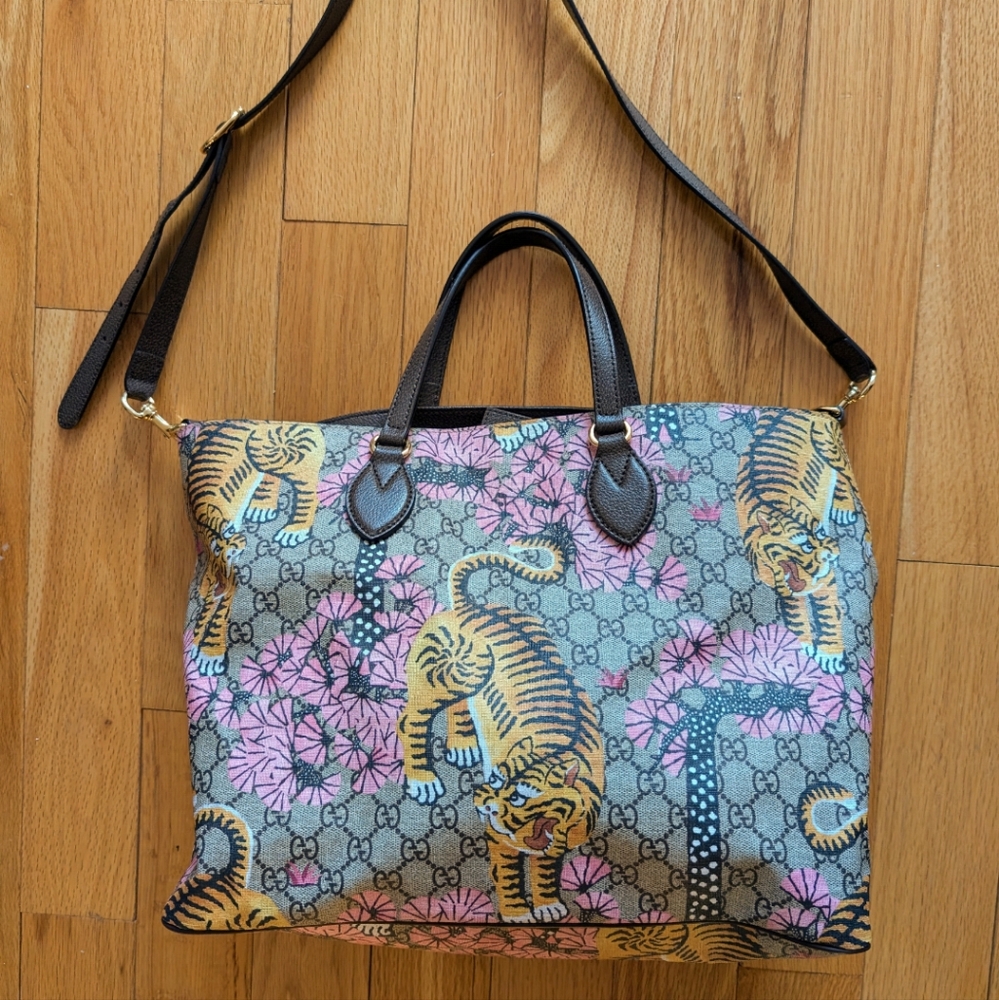 Authentic Rare Gucci Bengal Tiger Pink Crossbody Tote